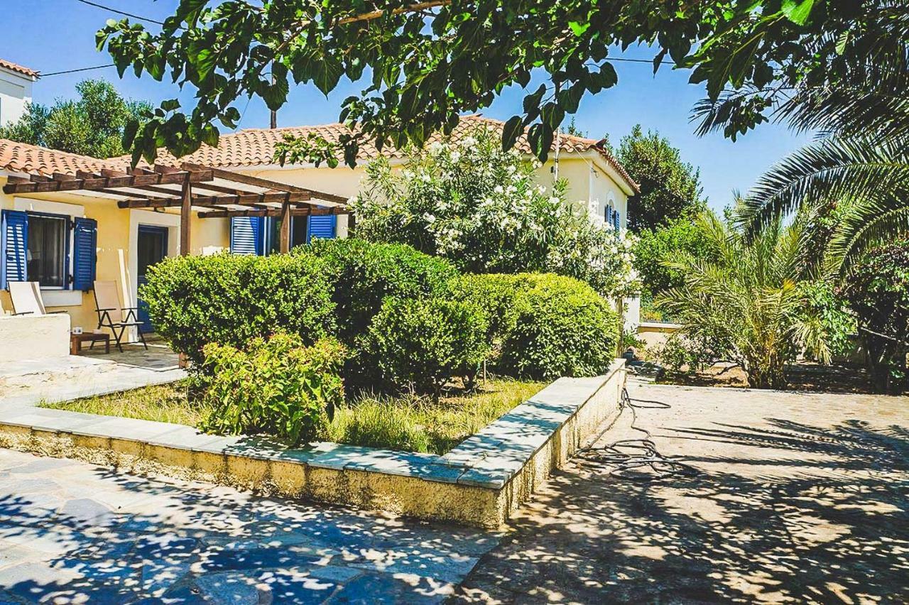 Beautiful House Ideal For Families Varos Luaran gambar