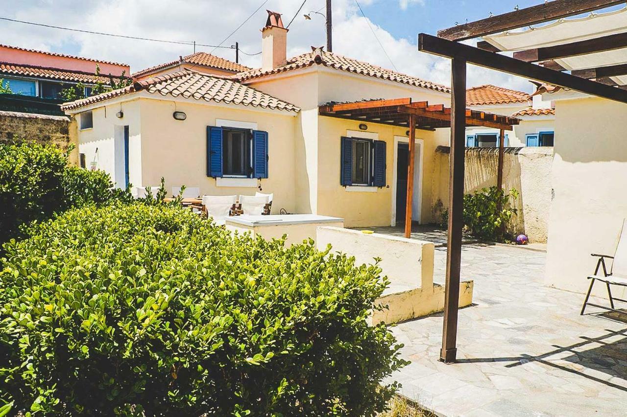 Beautiful House Ideal For Families Varos Luaran gambar