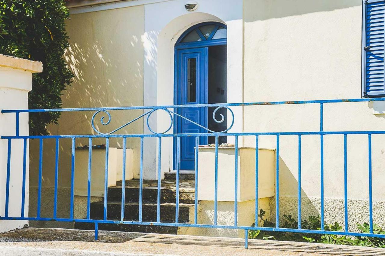 Beautiful House Ideal For Families Varos Luaran gambar